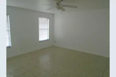 1228 SW Trafalgar Pkwy #1228, Cape Coral, FL 33991 - Photo 9