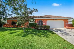 3310 SE 6th Pl, Cape Coral, FL 33904 - Photo 3