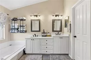 1501 Honor Ct, Lehigh Acres, FL 33971 - Photo 23