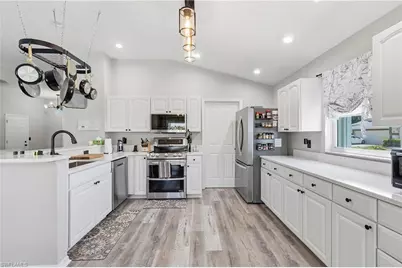 1501 Honor Ct, Lehigh Acres, FL 33971 - Photo 9