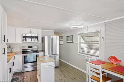 9806 Sugarberry Way, Fort Myers, FL 33905 - Photo 11