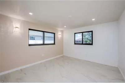 618 Santa Margerita Ln, Punta Gorda, FL 33950 - Photo 17