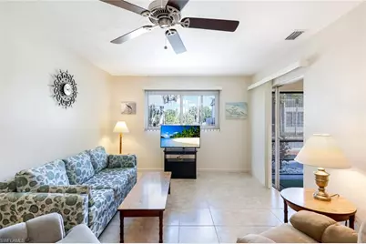 4611 SE 5th Pl #6, Cape Coral, FL 33904 - Photo 3