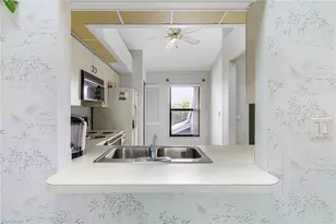 4620 SE 5th Pl, Cape Coral, FL 33904 - Photo 5