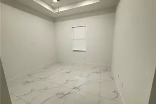 1253 Columbus Blvd, Fort Myers, FL 33913 - Photo 9