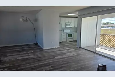 1214 SE 8th Ave #4, Cape Coral, FL 33990 - Photo 7