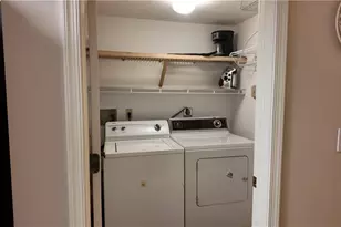 509 Roma Ct, Naples, FL 34110 - Photo 27