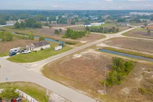 831 Colyer St E, Lehigh Acres, FL 33974 - Photo 5