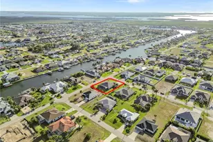 141 SW 35th Ave, Cape Coral, FL 33991 - Photo 39