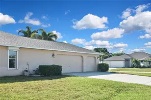 601 SE 15th Terrace, Cape Coral, FL 33990 - Photo 13