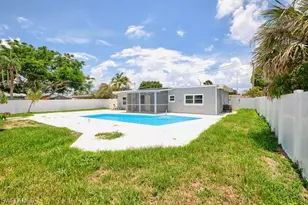 4370 Deleon St, Fort Myers, FL 33901 - Photo 43