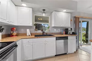 231 NW 26th Ave, Cape Coral, FL 33993 - Photo 3