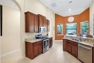 2939 SW 25th St, Cape Coral, FL 33914 - Photo 13