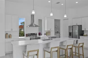 1428 NW 27th Pl, Cape Coral, FL 33993 - Photo 3