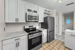 206 SE 46th Ter, Cape Coral, FL 33904 - Photo 21