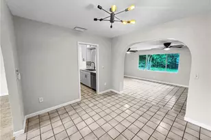 206 SE 46th Ter, Cape Coral, FL 33904 - Photo 11