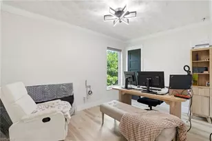 3931 W Riverside Dr, Fort Myers, FL 33901 - Photo 35