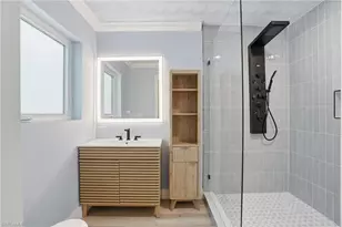 3931 W Riverside Dr, Fort Myers, FL 33901 - Photo 29