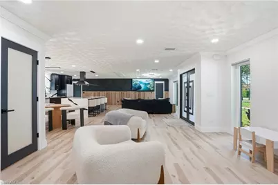 3931 W Riverside Dr, Fort Myers, FL 33901 - Photo 17