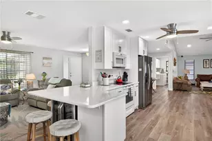 1510 SW 52nd Ln, Cape Coral, FL 33914 - Photo 7