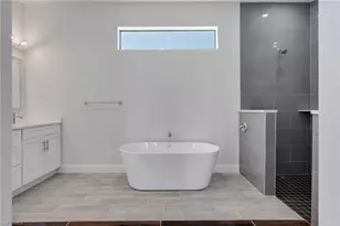 2101 NW 8th Terrace, Cape Coral, FL 33993 - Photo 23