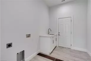 2101 NW 8th Terrace, Cape Coral, FL 33993 - Photo 13