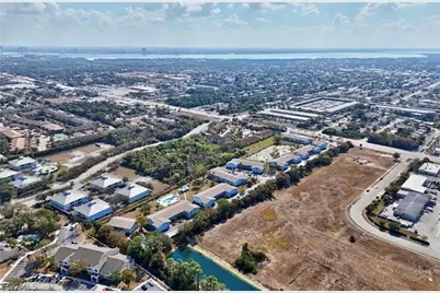 1100 Pondella Rd #703, Cape Coral, FL 33909 - Photo 7