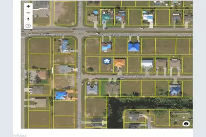 825 NE 15th Ln, Cape Coral, FL 33909 - Photo 7