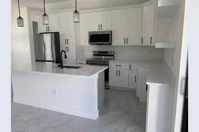 442 Redwing St, Lehigh Acres, FL 33974 - Photo 5