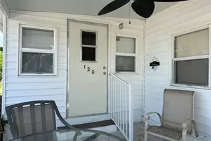 120 Lantern Pl, North Fort Myers, FL 33917 - Photo 5