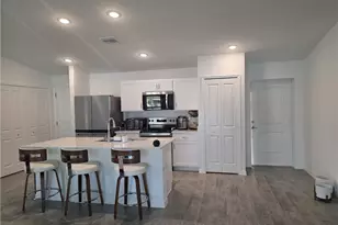 4421 NE 15th Pl, Cape Coral, FL 33909 - Photo 5