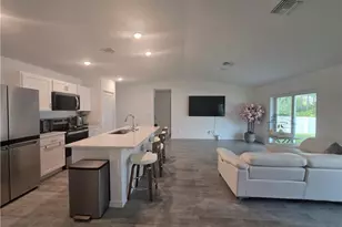 4421 NE 15th Pl, Cape Coral, FL 33909 - Photo 3