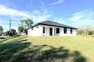 800 E 7th St, Lehigh Acres, FL 33972 - Photo 31