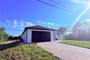 800 E 7th St, Lehigh Acres, FL 33972 - Photo 5