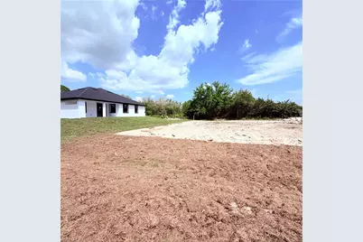 800 E 7th St, Lehigh Acres, FL 33972 - Photo 33