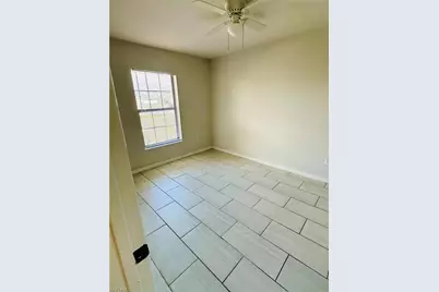 217 Cape Coral Pkwy W, Cape Coral, FL 33914 - Photo 9