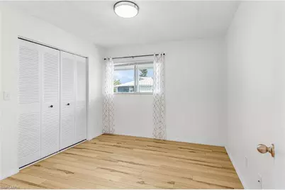 5839 Vancouver Cir #4, Fort Myers, FL 33907 - Photo 15