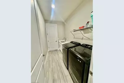 2512 NW 4th St, Cape Coral, FL 33993 - Photo 25