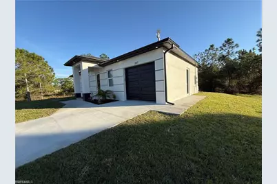 207 W 15th St, Lehigh Acres, FL 33972 - Photo 3