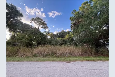 4737 Tammie Ln, Fort Myers, FL 33905 - Photo 3