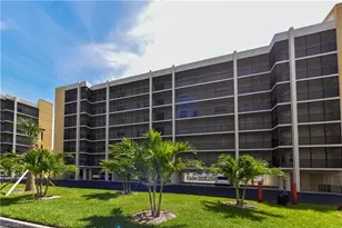 4431 Bay Beach Ln, Fort Myers Beach, FL 33931 - Photo 35
