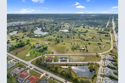 630 Falls Ln, Lehigh Acres, FL 33974 - Photo 9