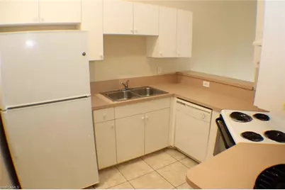 4131 SW Santa Barbara Pl #C, Cape Coral, FL 33914 - Photo 7