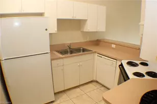 4131 SW Santa Barbara Pl, Cape Coral, FL 33914 - Photo 7