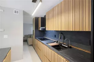 788 Park Shore Dr, Naples, FL 34103 - Photo 13