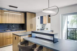 788 Park Shore Dr, Naples, FL 34103 - Photo 9