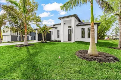 2903 10th St SW, Lehigh Acres, FL 33976 - Photo 11