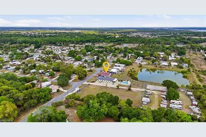 2405 Zoysia Ln, North Fort Myers, FL 33917 - Photo 43