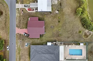 2405 Zoysia Ln, North Fort Myers, FL 33917 - Photo 33