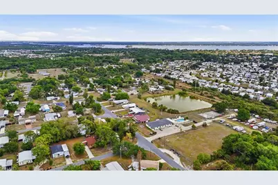 2405 Zoysia Ln, North Fort Myers, FL 33917 - Photo 47